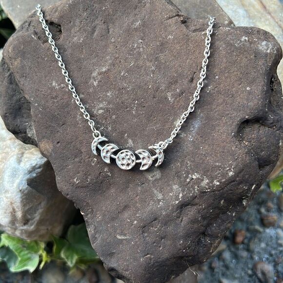 Vintage Creative Full Moon Necklace Silver Moonphase Boho Hippie - Picture 5 of 6